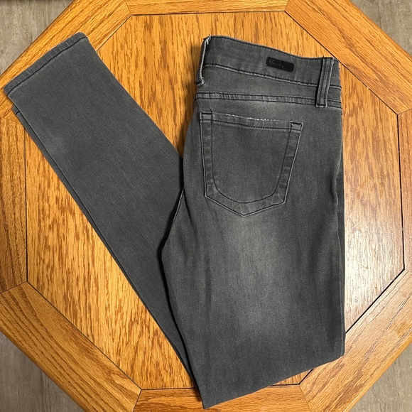 **KUT FROM THE KLOTH* Petite Dk. Gray Diana Skinny Jean Size 4P - Picture 1 of 7